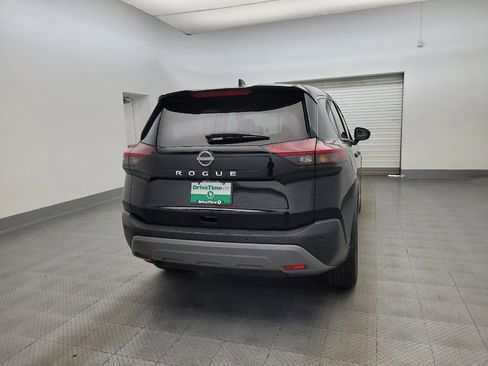 Used 2023 Nissan Rogue S image 7