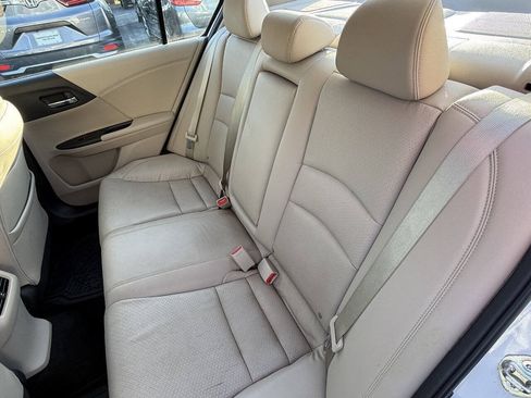 Used 2015 Honda Accord EX-L image 23