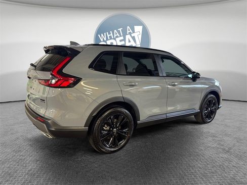 Used 2026 Honda CR-V Sport Touring image 3