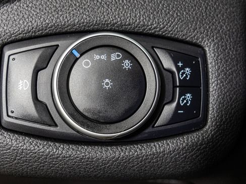Used 2015 Ford Escape SE FWD image 32
