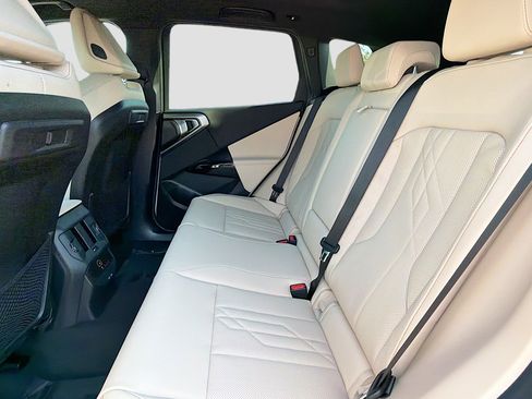 New 2026 BMW X3 xDrive30 w/ Premium Package image 21