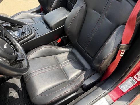 Used 2014 Jaguar F-TYPE Convertible RWD image 10