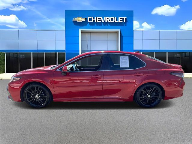 Used 2021 Toyota Camry XSE w/ Carpet Mat Package (TMS) FWD image 6