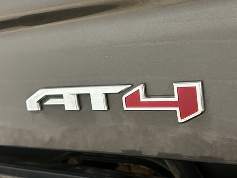 Used 2020 GMC Sierra 1500 AT4 w/ AT4 Premium Package AWD/4WD image 40