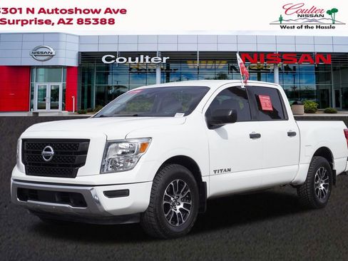 Certified 2022 Nissan Titan SV w/ Accessory Utility Package RWD image 1