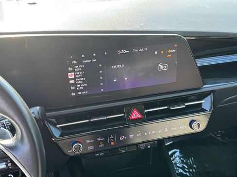 Used 2024 Kia Niro Wind FWD image 20