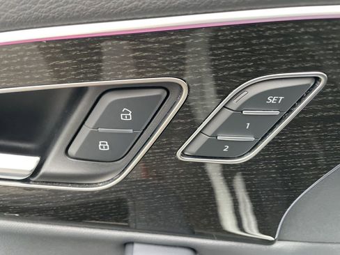 Used 2025 Audi Q7 3.0T Premium Plus image 13