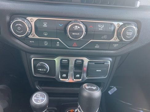 New 2026 Jeep Wrangler Sport image 29