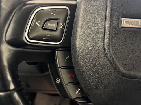 Used 2012 Land Rover Range Rover Evoque Pure Plus image 25