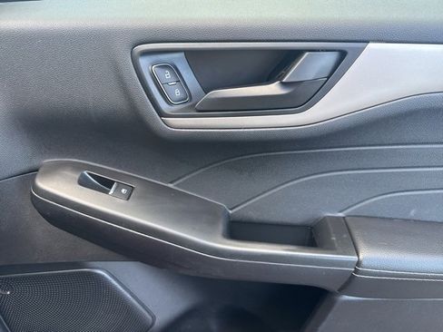 Used 2022 Ford Escape SE w/ Convenience Package image 27