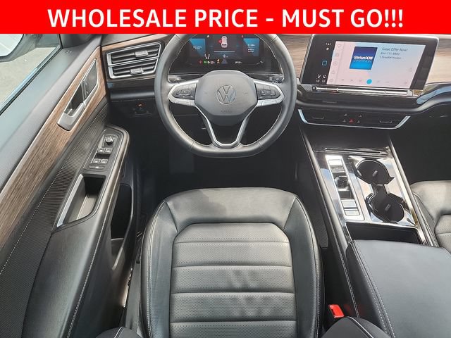 Used 2025 Volkswagen Atlas SEL AWD/4WD image 7