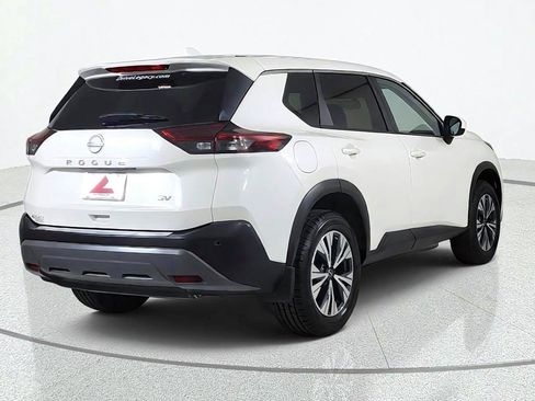 Used 2023 Nissan Rogue SV FWD image 6