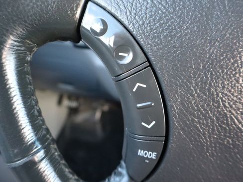 Used 2003 Toyota 4Runner Limited image 30