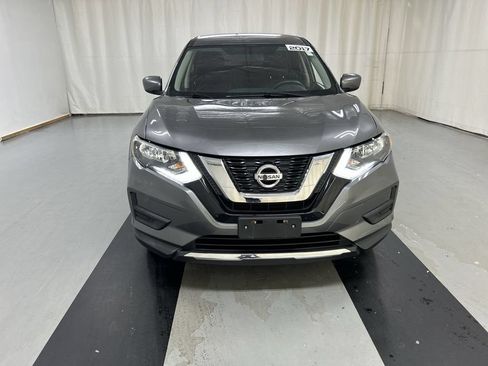 Used 2017 Nissan Rogue S AWD/4WD image 3
