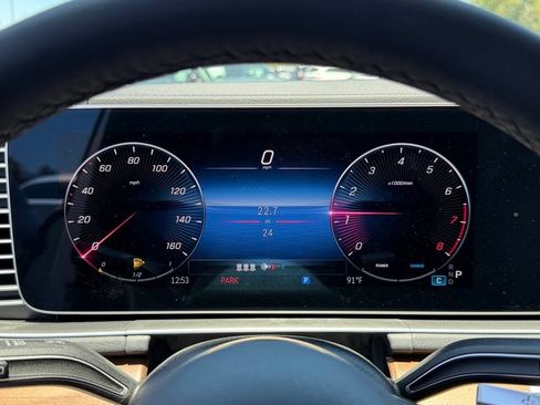 New 2026 Mercedes-Benz GLE 580 4MATIC image 21