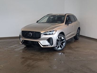 Used 2026 Volvo XC60 B5 Plus w/ Climate Package