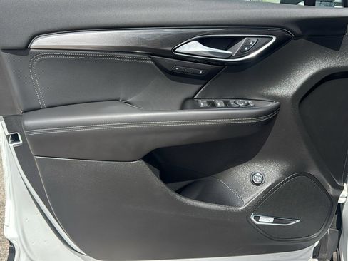 New 2025 Buick Envision Preferred image 11