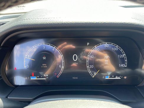 New 2026 Jeep Grand Cherokee L Limited AWD/4WD image 14
