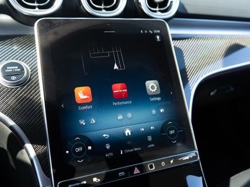 Used 2025 Mercedes-Benz C 43 AMG 4MATIC Sedan image 23