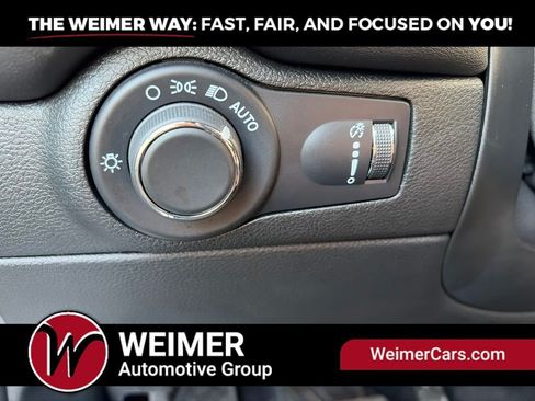 Used 2025 Dodge Durango R/T AWD/4WD image 28