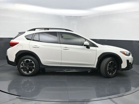 Used 2023 Subaru Crosstrek 2.0i Premium AWD/4WD image 2