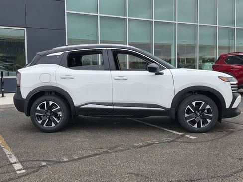 New 2026 Nissan Kicks SV w/ SV Premium Package AWD/4WD image 2