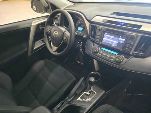Used 2015 Toyota RAV4 XLE AWD/4WD image 27
