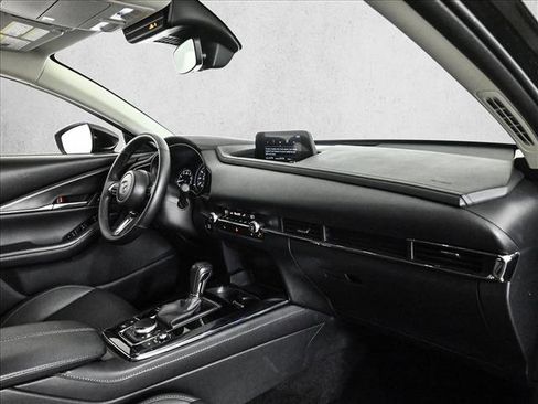 Used 2025 MAZDA CX-30 AWD 2.5 S w/ Preferred Package image 22