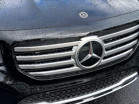 Used 2025 Mercedes-Benz GLB 250 w/ Exclusive Package image 52
