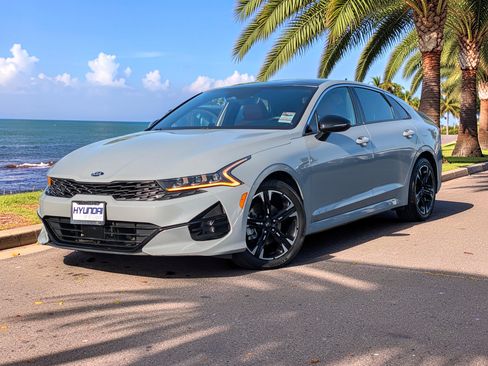 Used 2021 Kia K5 GT-Line w/ GT-Line FWD Premium Package image 2