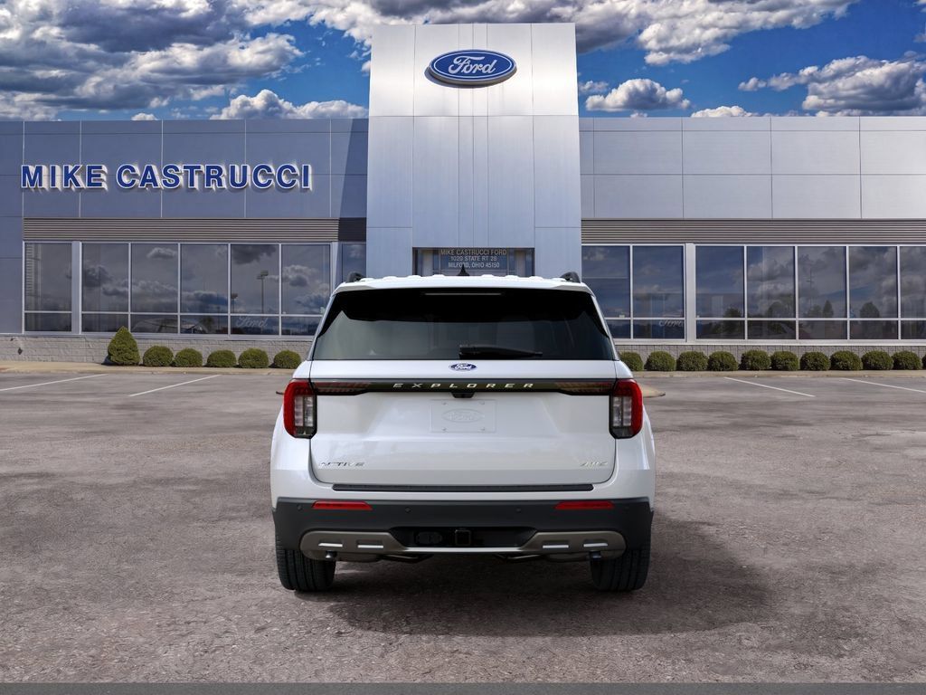 New 2027 Ford Explorer Active w/ Active Comfort Package AWD/4WD image 7