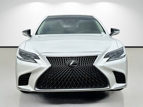 Used 2018 Lexus LS 500 w/ Luxury Package RWD image 8