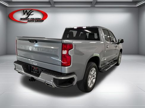 Used 2025 Chevrolet Silverado 1500 LTZ AWD/4WD image 6