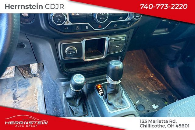 Used 2023 Jeep Wrangler Sport AWD/4WD image 10