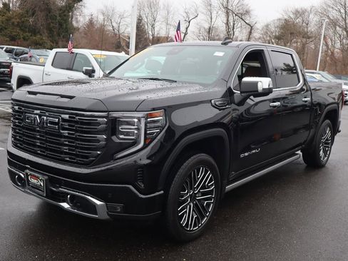 Certified 2025 GMC Sierra 1500 Denali Ultimate image 9