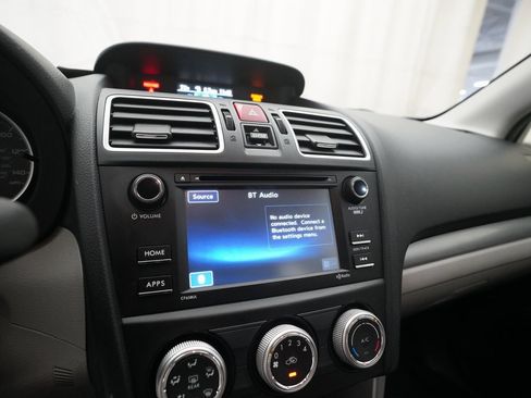 Used 2017 Subaru Forester 2.5i w/ Alloy Wheel Package image 6