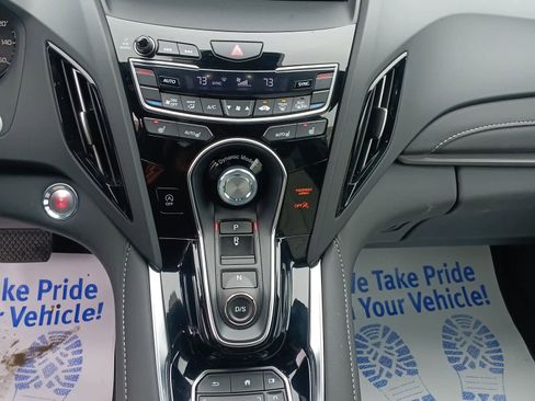 Used 2025 Acura RDX SH-AWD image 14