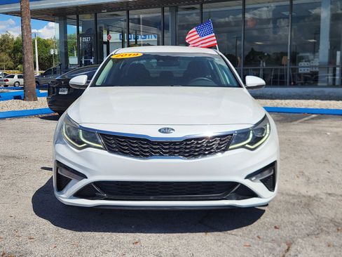 Used 2019 Kia Optima LX w/ LX 17" Wheel Package image 2