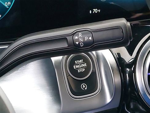 Used 2020 Mercedes-Benz GLB 250 4MATIC image 20