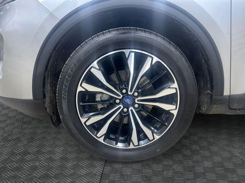 Used 2021 Ford Escape SEL w/ SEL Stealth AWD Package image 14