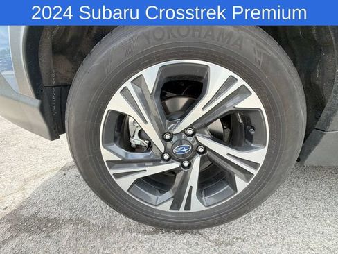 Used 2024 Subaru Crosstrek 2.0i Premium AWD/4WD image 9