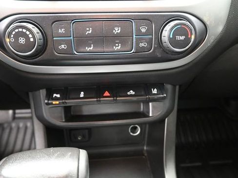 Used 2021 Chevrolet Colorado LT w/ Fleet Safety Package RWD image 4