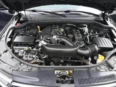 Used 2022 Dodge Durango SXT AWD/4WD image 29