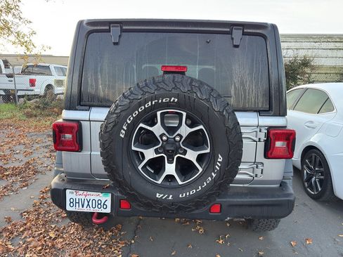 Used 2019 Jeep Wrangler Unlimited Rubicon AWD/4WD image 5