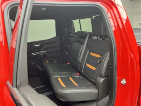 Certified 2022 GMC Sierra 1500 AT4 w/ AT4 Preferred Package AWD/4WD image 13