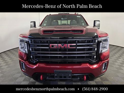 Used 2020 GMC Sierra 2500 AT4 w/ AT4 Premium Package image 2