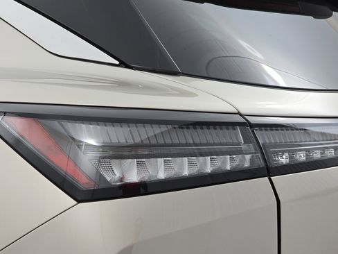 New 2026 Nissan Murano Platinum image 35