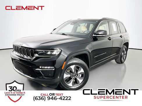 Used 2022 Jeep Grand Cherokee Limited 4xe w/ Luxury Tech Group II AWD/4WD image 1