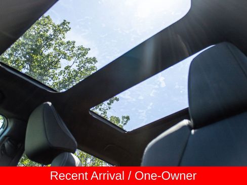 Used 2023 Toyota bZ4X AWD image 19