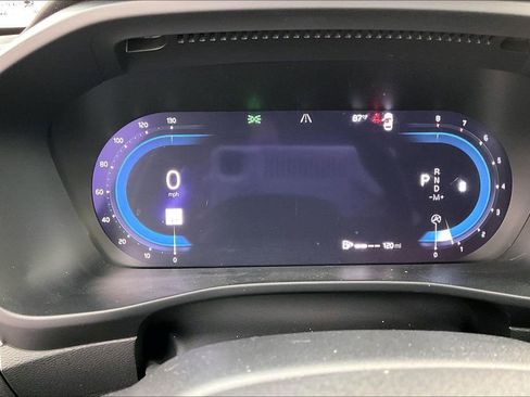 Used 2023 Volvo XC40 B4 Plus w/ Driver Assist Package image 28